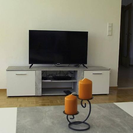 Schoene Helle Ferienwohnung In Waldnaehe Berching Luaran gambar